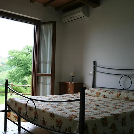 Farm stay Serratone *