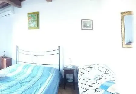 Farm stay Serratone